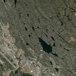 Iqaluit Satellite Map