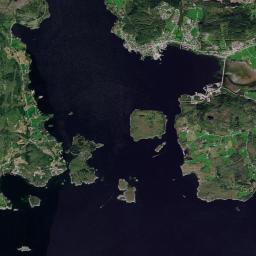 Askvoll Satellite Map