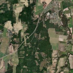 Hova Satellite Map