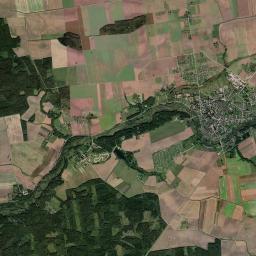 Akmenė Satellite Map