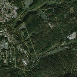 Trëkhgornyy Satellite Map