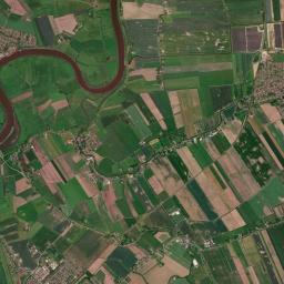 Krempe Satellite Map