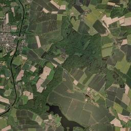 Berkenthin Satellite Map