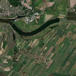Lauenburg Satellite Map