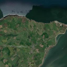 Llangoed Satellite Map