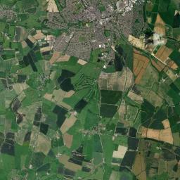 2-4 High Street, Market Harborough Satellite Map