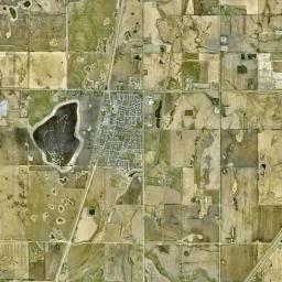 53 Robinson Avenue, Penhold, AB T0M 1R0 Satellite Map