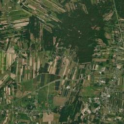 Chynów Satellite Map