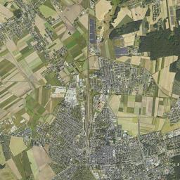 Leszno Satellite Map