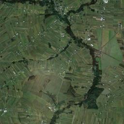 Błędów Satellite Map