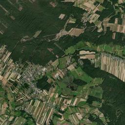 Maciejowice Satellite Map