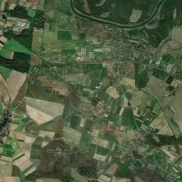 Malczyce Satellite Map