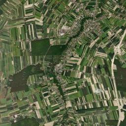 Niedrzwica Duża Satellite Map