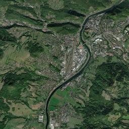 Děčín Satellite Map