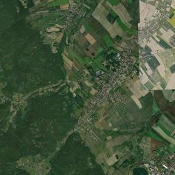 Pieszyce Satellite Map