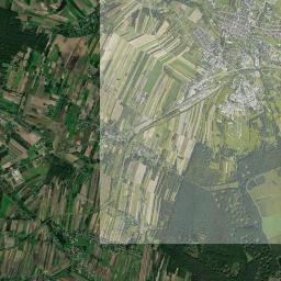 Staszów Satellite Map