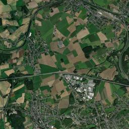 Courcelles Satellite Map