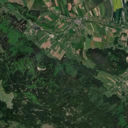 Radków Satellite Map