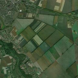 Hrebinka Satellite Map