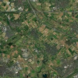 Flörsheim Satellite Map