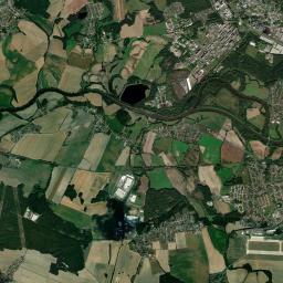 Rybitví Satellite Map