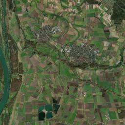 Trebur Satellite Map