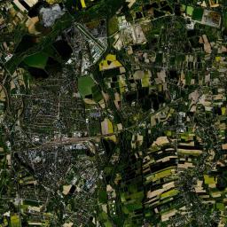 Kaniów Satellite Map