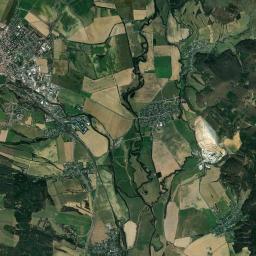 Leština Satellite Map