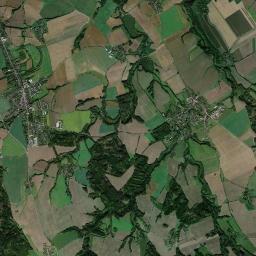 Golčův Jeníkov Satellite Map