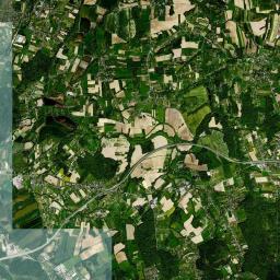 Pierściec Satellite Map