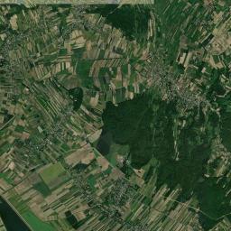 Górki Satellite Map