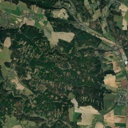 Ptení Satellite Map