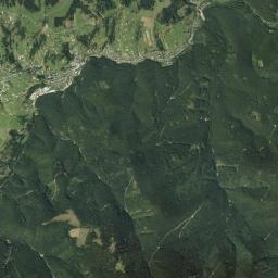 Oravská Lesná Satellite Map