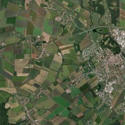 Rataje Satellite Map