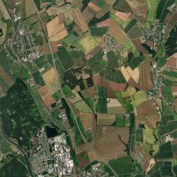Tlumačov Satellite Map