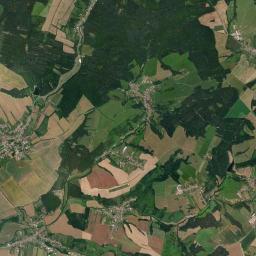 Březolupy Satellite Map