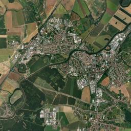 Kunovice Satellite Map