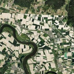 Kirchroth Satellite Map