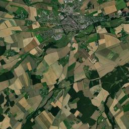 Verneuil-sur-Avre Satellite Map