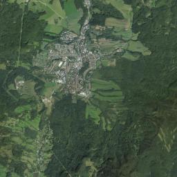 Handlová Satellite Map