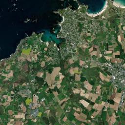 Landunvez Satellite Map