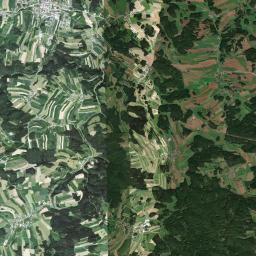 Groß-Gerungs Satellite Map