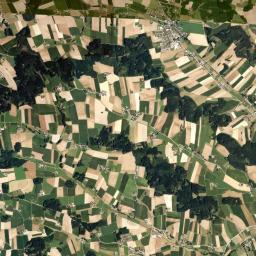 Egglkofen Satellite Map