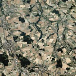 Utzenaich Satellite Map
