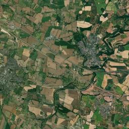 Bonchamp-lès-Laval Satellite Map