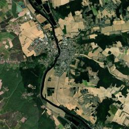 Villeneuve-sur-Yonne Satellite Map