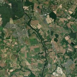 Entrammes Satellite Map