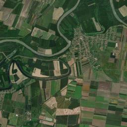 Tiszadada Satellite Map