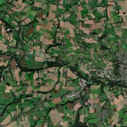 Guégon Satellite Map