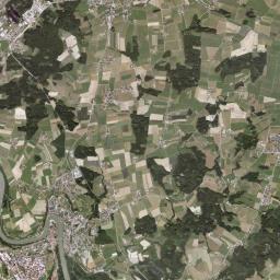 Laufen Satellite Map